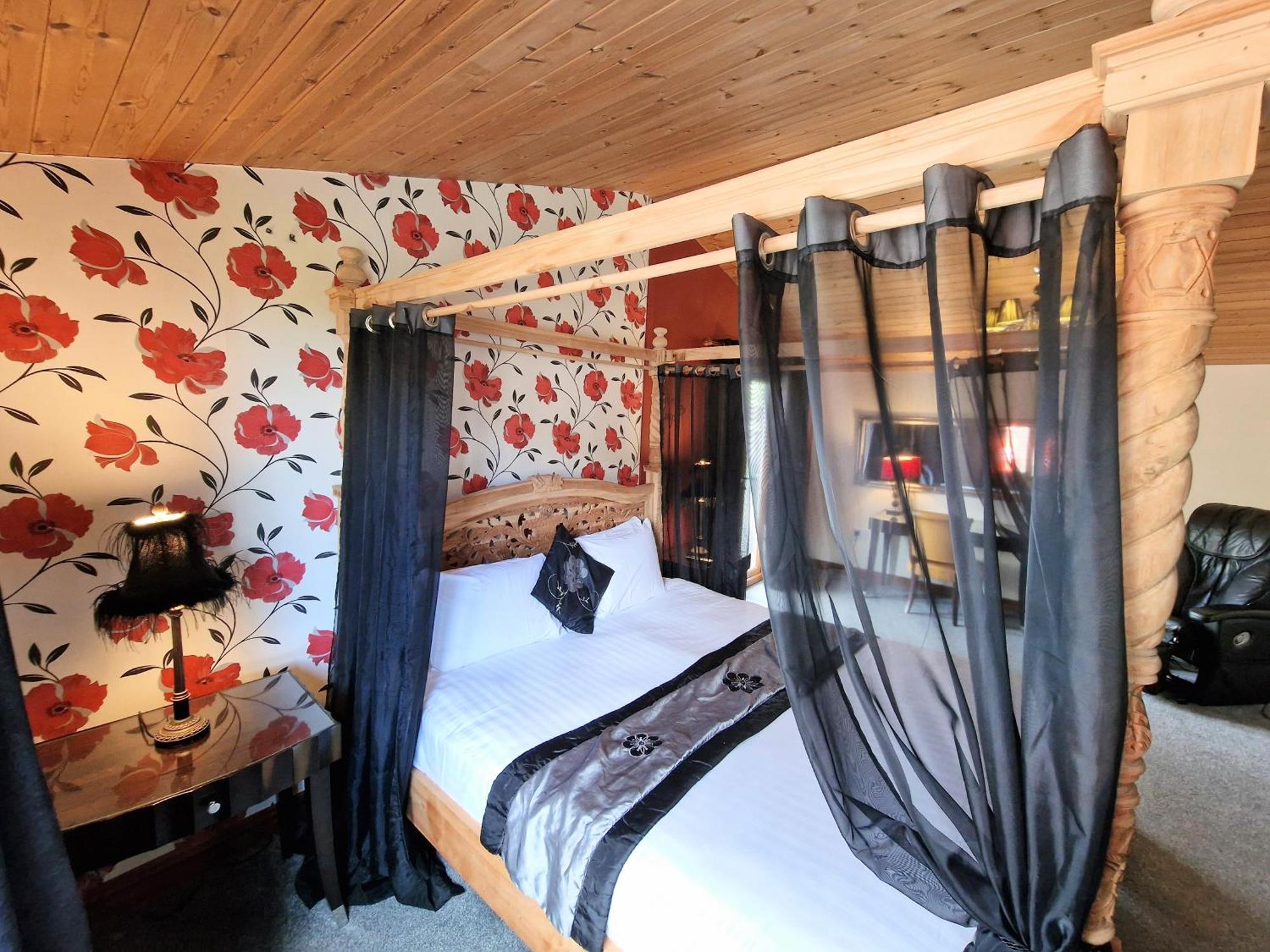 KeltyLomond 4 With Private Hot Tub - Fife - Loch Leven - Lomond Hills别墅 外观 照片