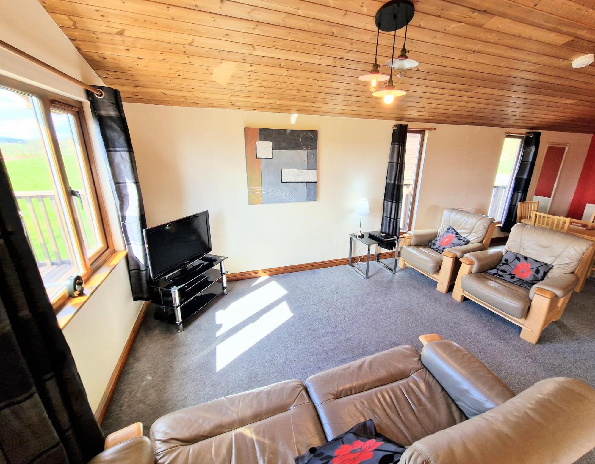 KeltyLomond 4 With Private Hot Tub - Fife - Loch Leven - Lomond Hills别墅 外观 照片